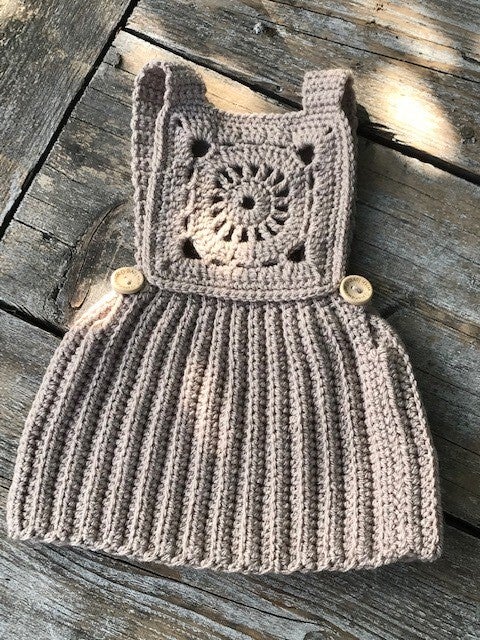 Haakpatroon babyjurkje met Granny