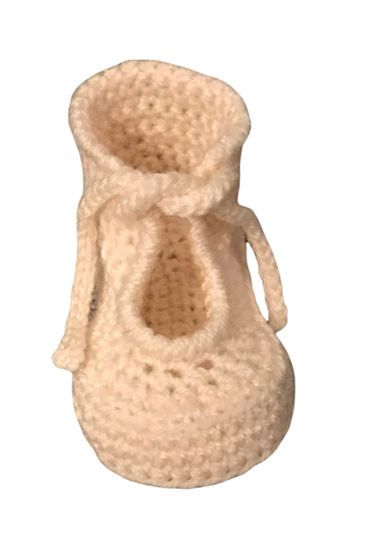 Haakpatroon boots met striksluiting