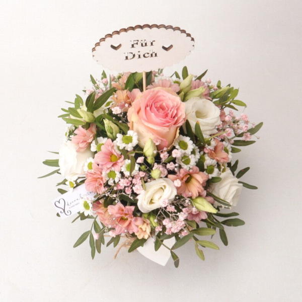 Frischblumen-Gesteck Romantik