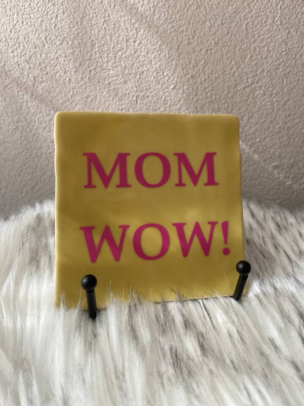 MOM  WOW | Tegeltje met tekst