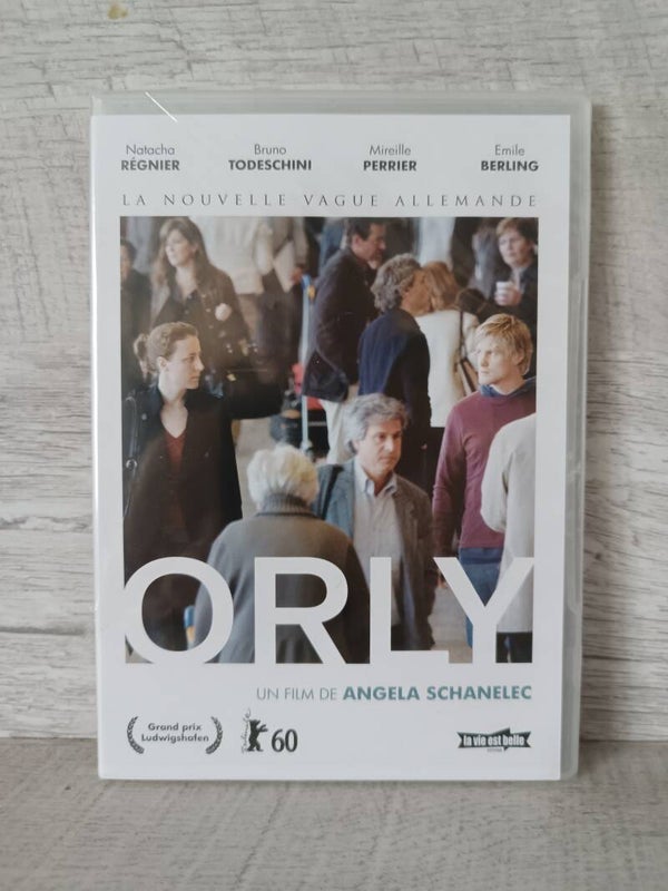 DVD ORLY - Un aéroport ou se croise des voyageurs et leurs histoires (122)