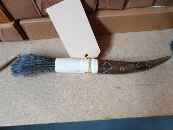 brush natural