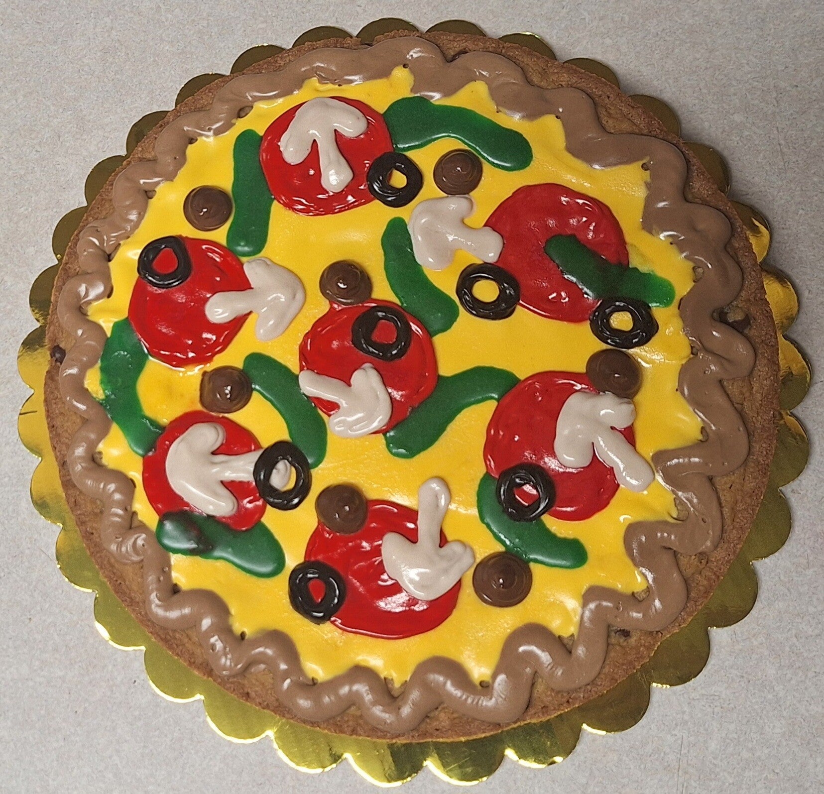 Pizza Cookie Cake