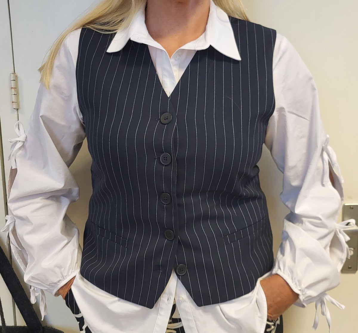 Elvira Gilet Jody - Dark Navy | StarOutfit Gorinchem Modewinkel 
