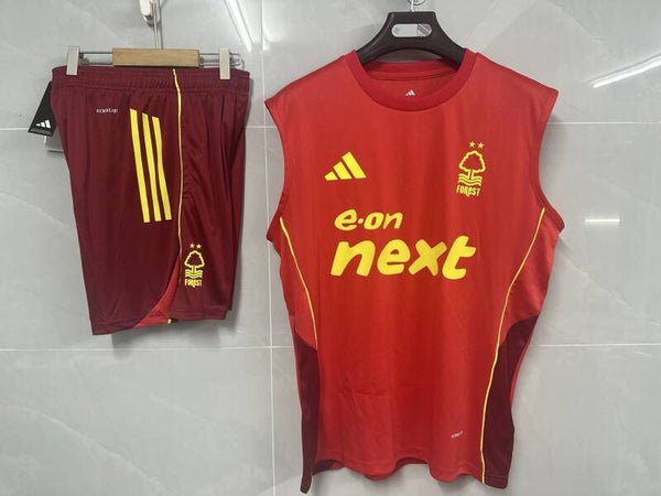 Nottingham Forest 2025/2026 Training Kit 2 - Adults Small to 2XL