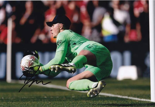 Dean Henderson - Hand Signed A4 Photograph - Crystal Palace - COA