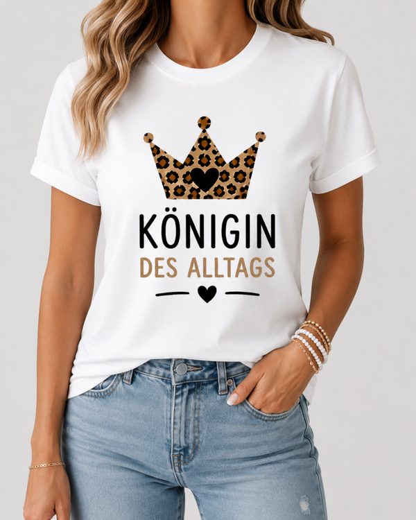Königin des Alltags Damen T-Shirt – Leo Statement Shirt mit Krone