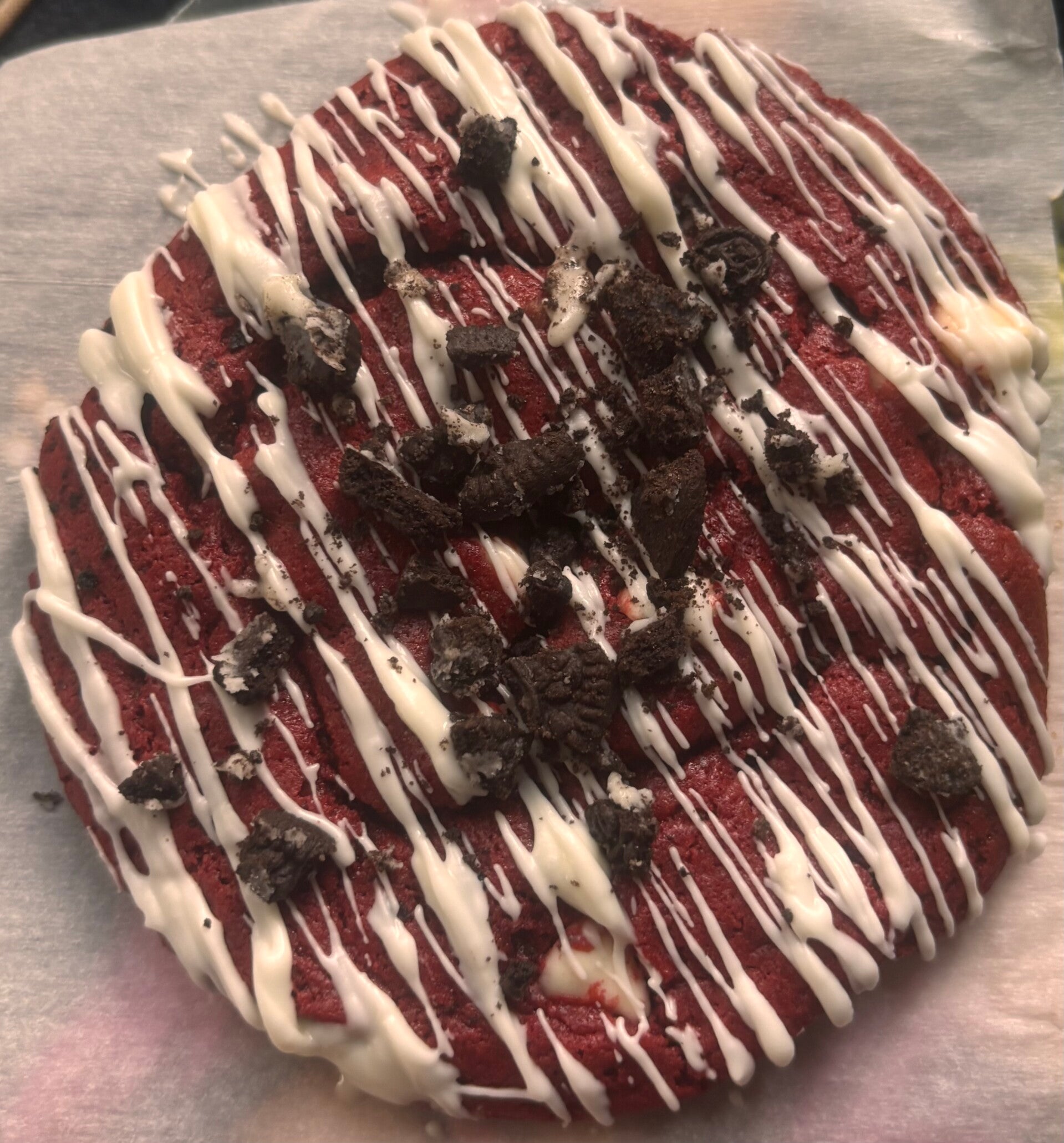 Red Velvet Oreo Cookie