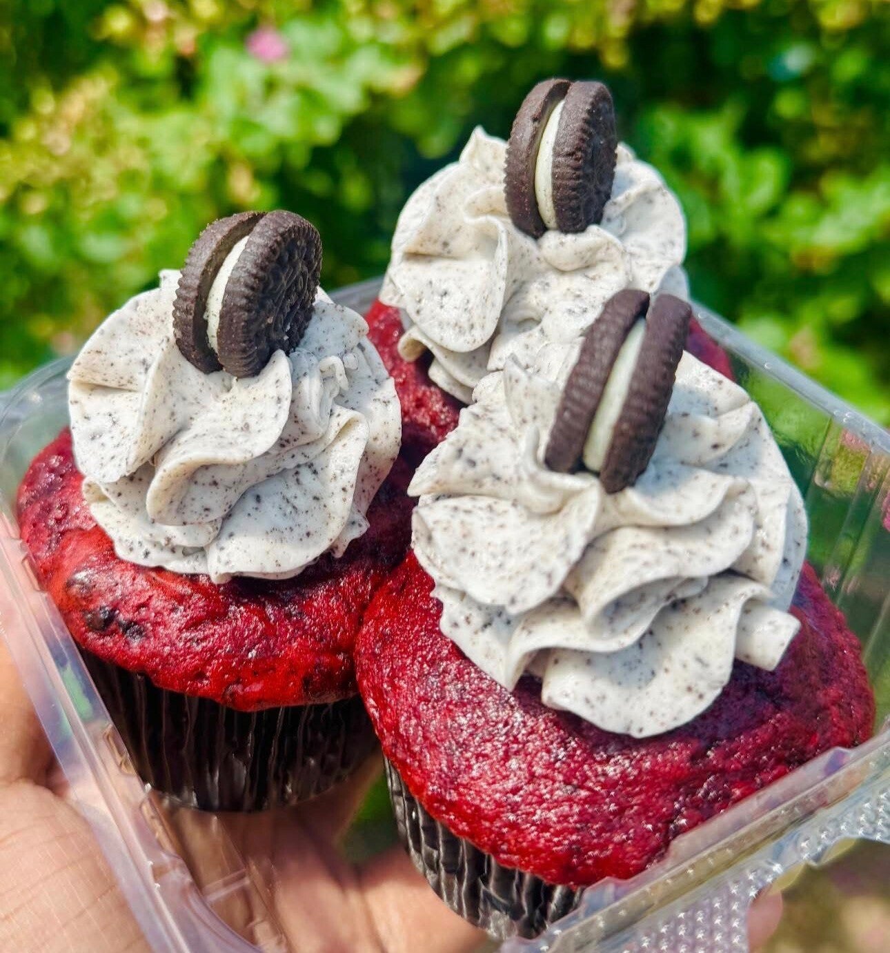 Red Velvet Oreo Cupcakes (3)