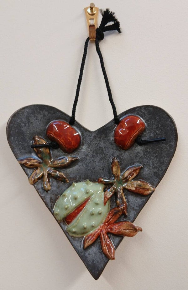 Heart Shaped Autumn Plaque with Horse Chestnut (Conkers)