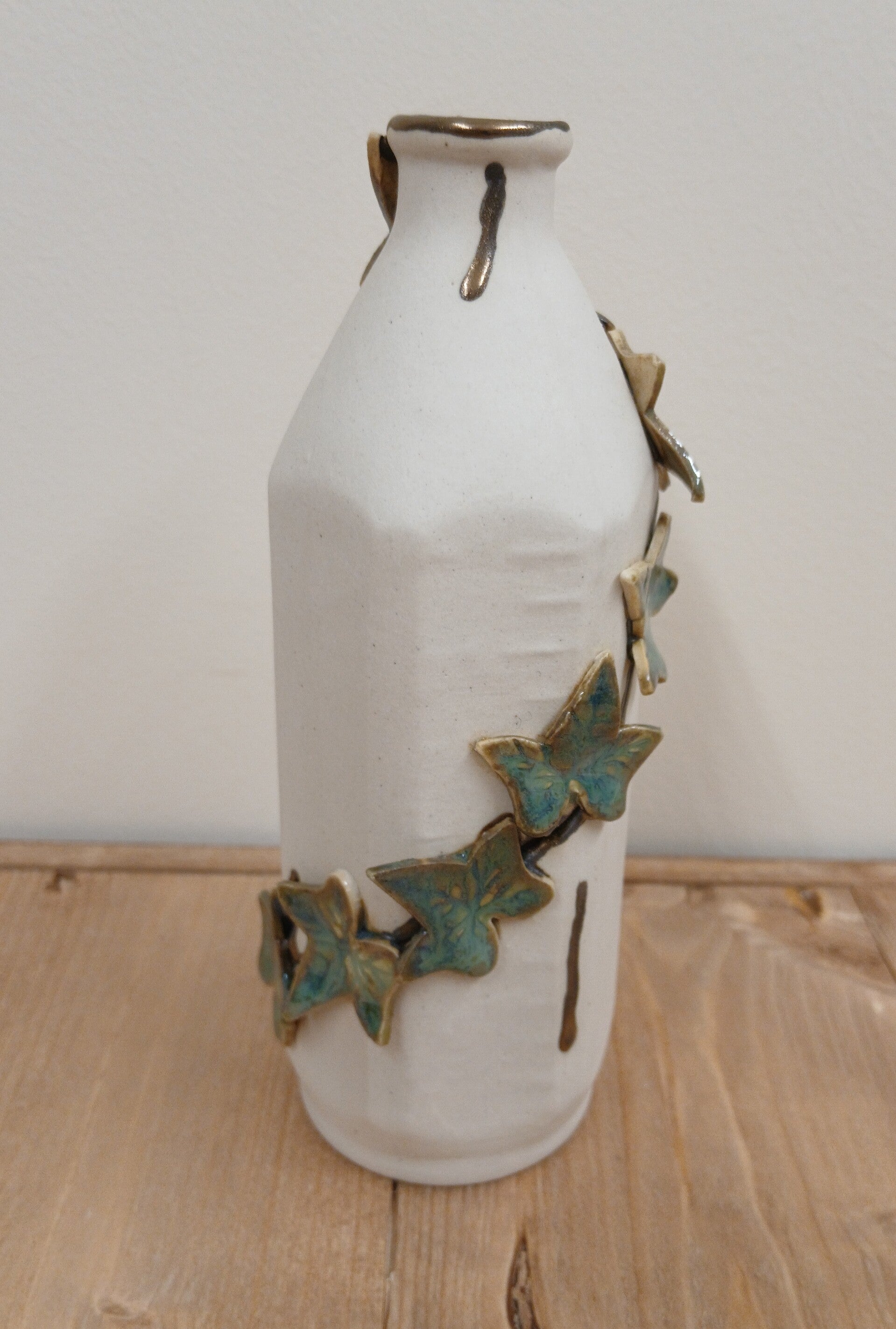 Pyrex Baby Milk Bottle with Ivy