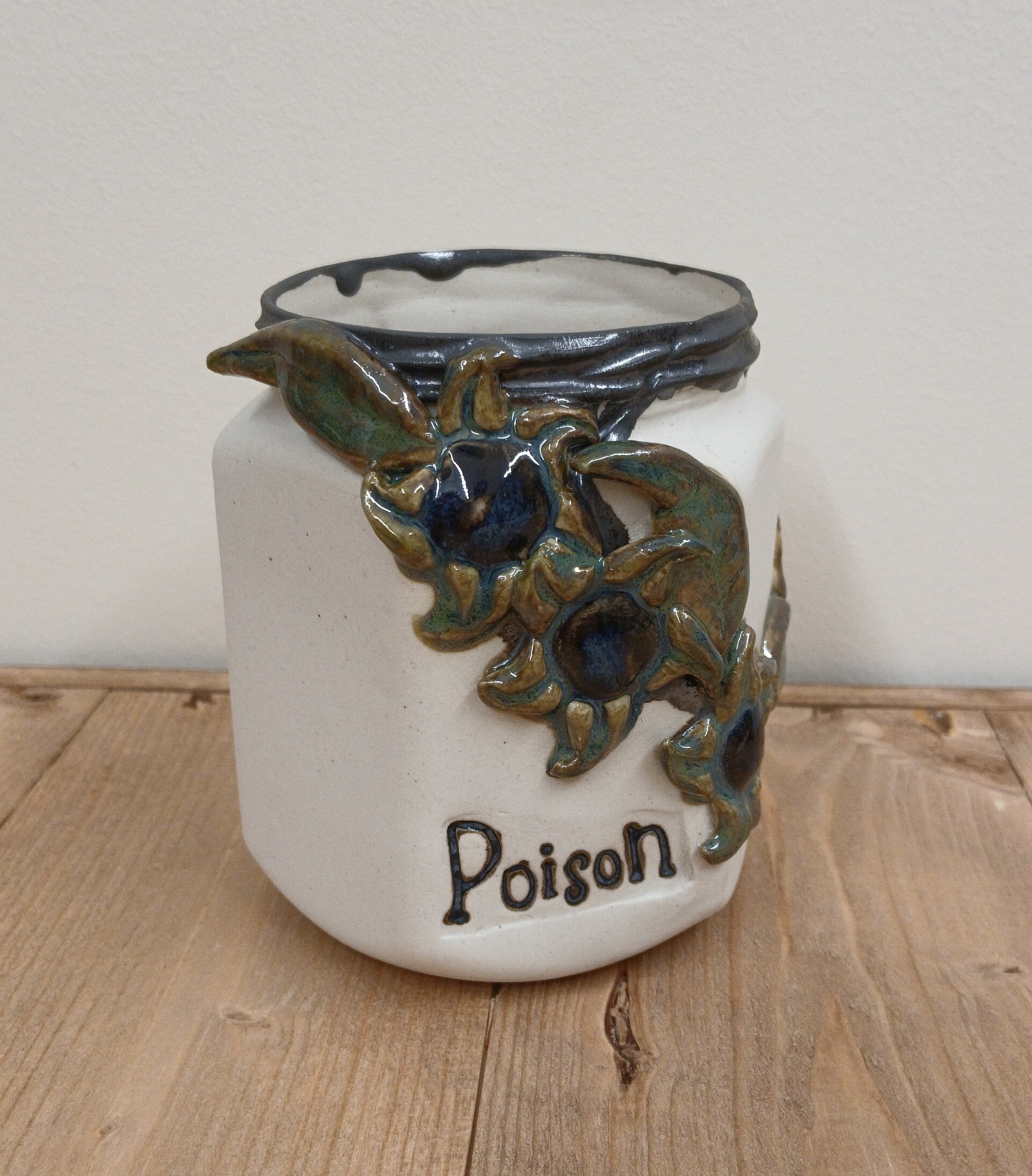 Hex Jam Jar with Bella Donna