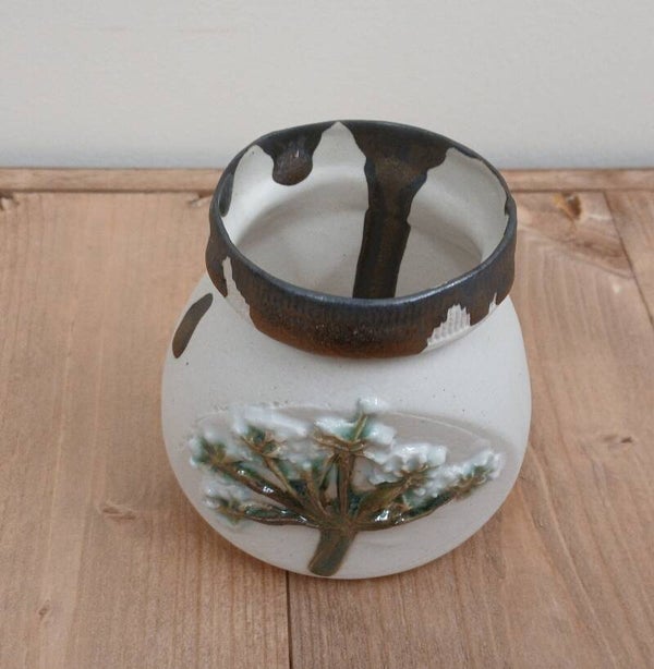 Marmite Jar with Hemlock