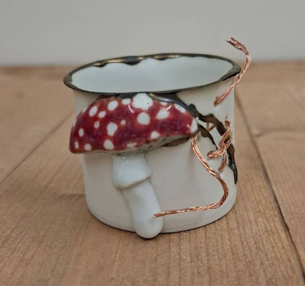 Small Tin with Fly Agaric Mushroom