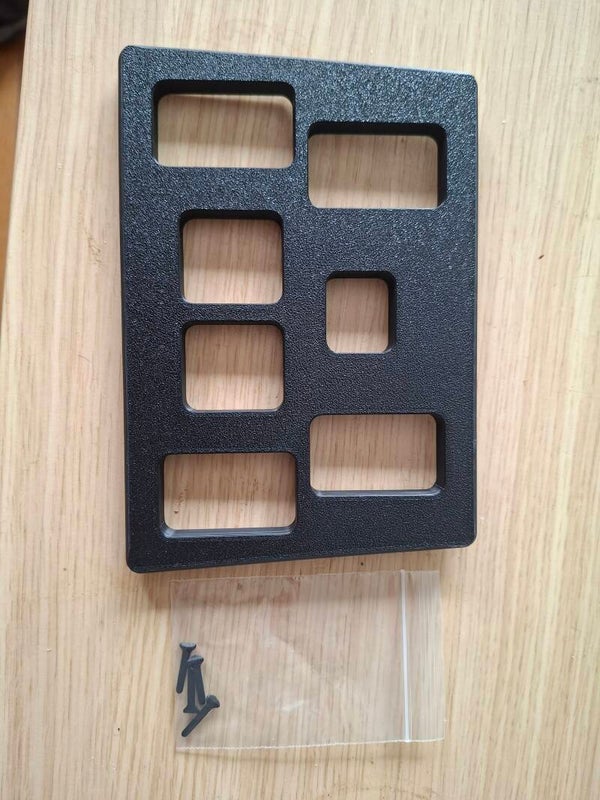 Discovery 2 switch panel
