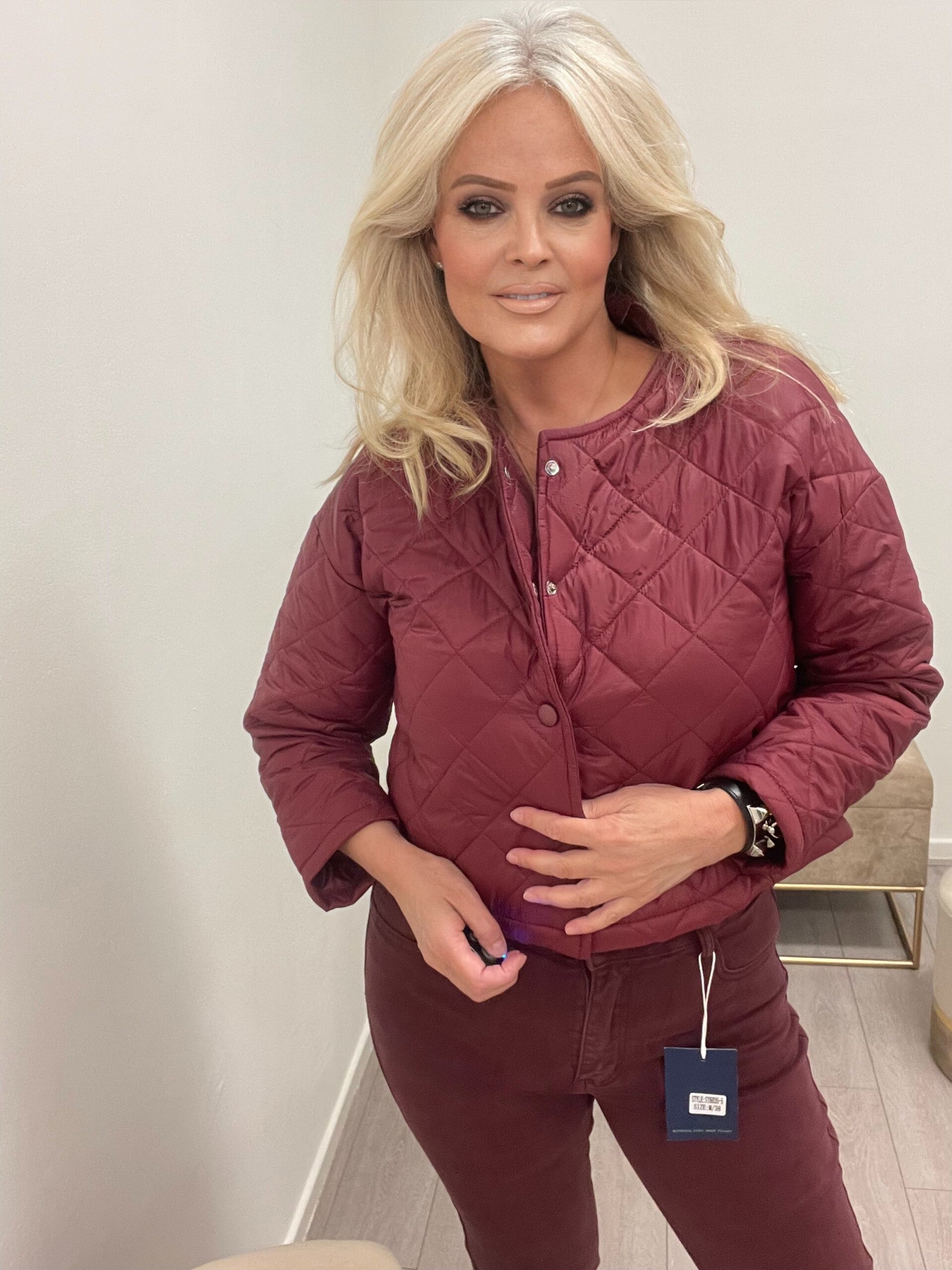 Quilted jack burgundy