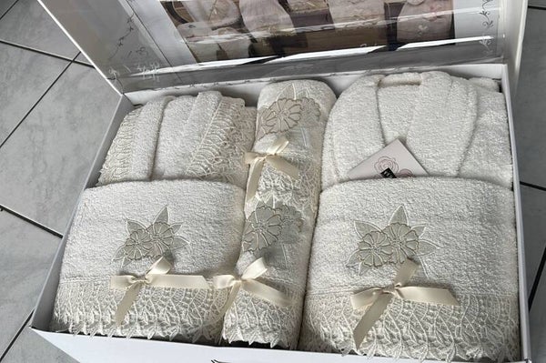 Completo Bagno Asciugamani Accappatoi Uomo Donna Set Pizzo Idea Regalo Corredo