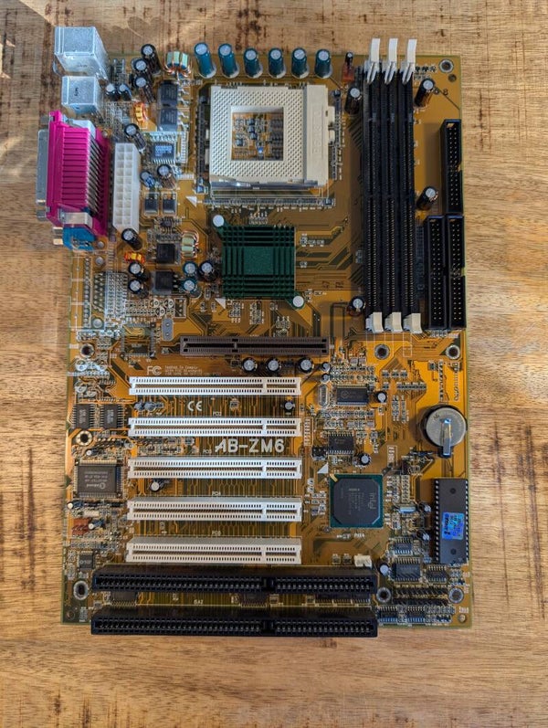 ABit AB-ZM6 | Socket 370 | ATX