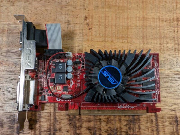 ASUS | Radeon R7 240 | 2GB GDDR3 | HDMI | DVI | VGA | PCI-E x16 3.0