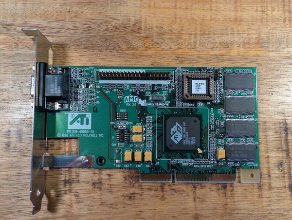 ATI Xpert | ATI Rage Pro Turbo | 8MB SDRAM | VGA | AGP 2x
