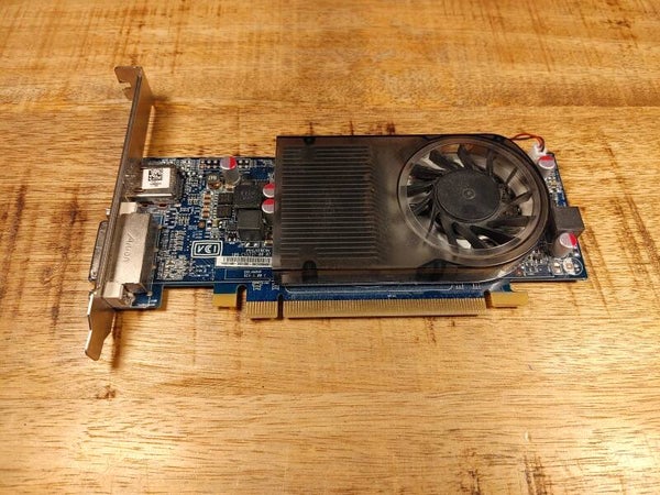 HP | AMD Radeon R7 240 | 4GB GDDR3 | HDMI | DVI | PCI-E x8 2.0