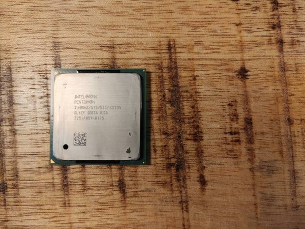 Intel Pentium 4 | Single Core | 2.40Ghz | 533Mhz FSB | Socket 478