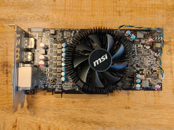 MSI AMD Radeon HD 6850 | 1GB GDDR5 | HDMI | Display Port | 2x DVI | PCI-E x16 2.0