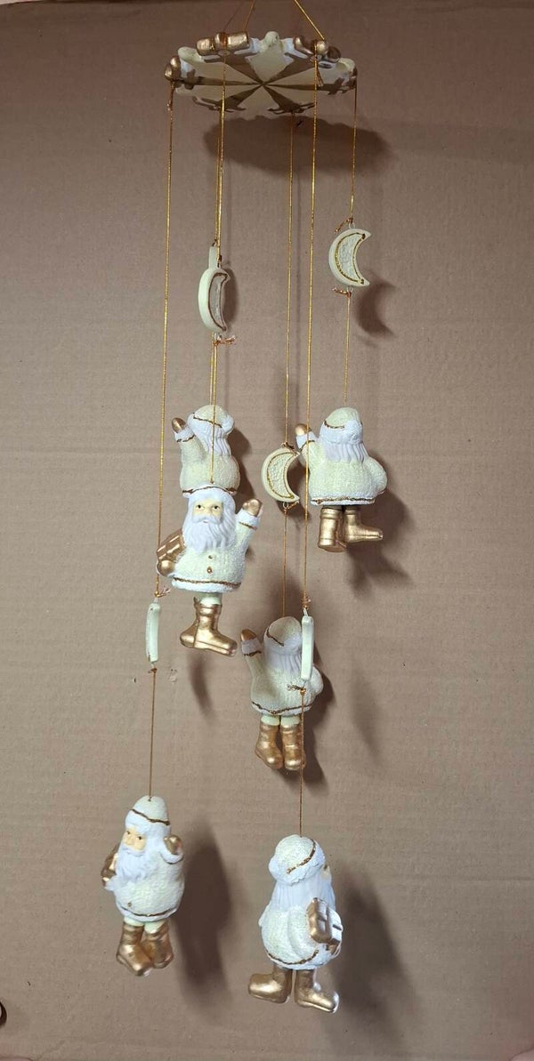 Mobile met Kerstmannetjes