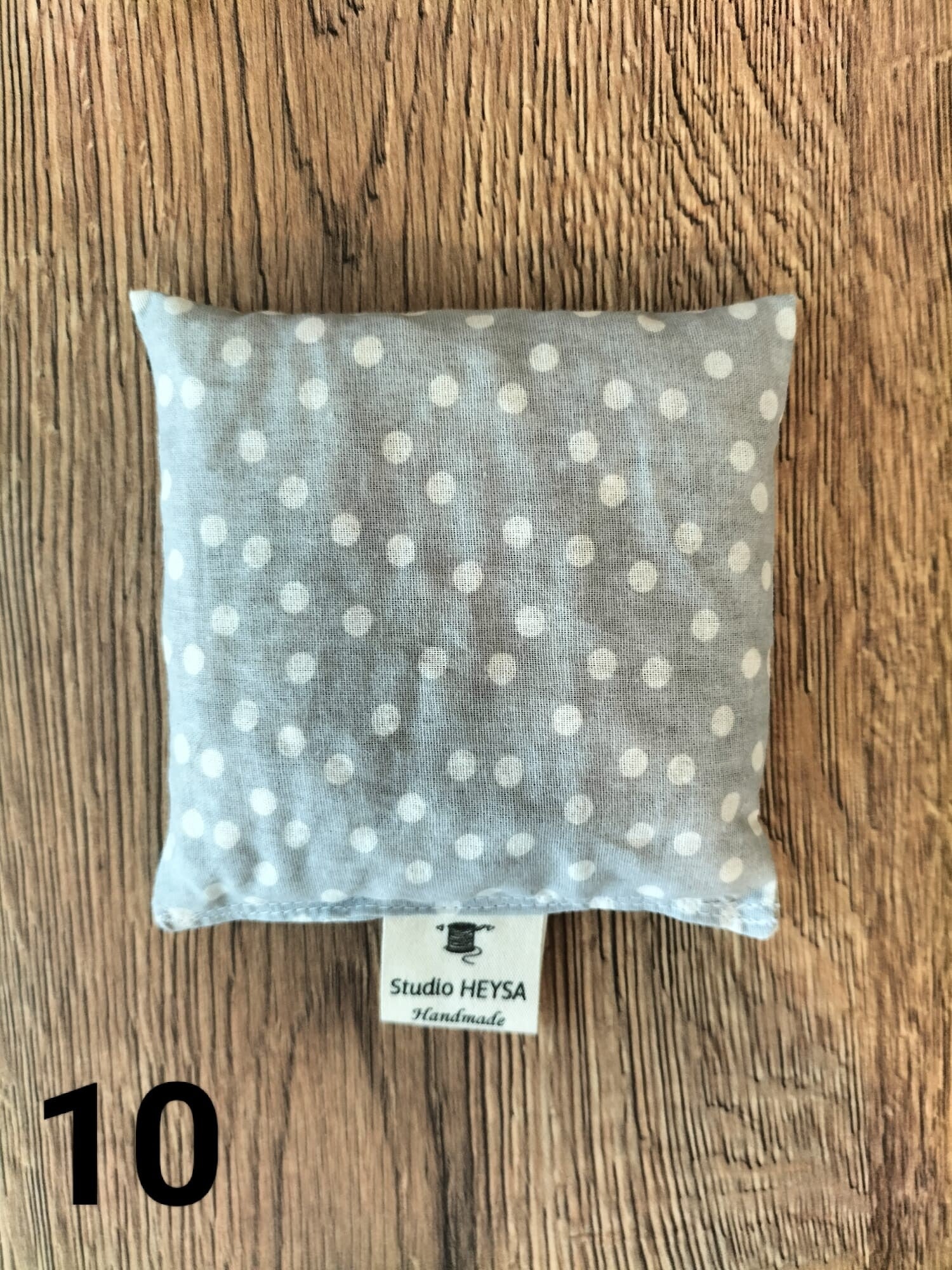 10