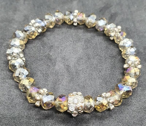 Champagnekleur armband oud en nieuw