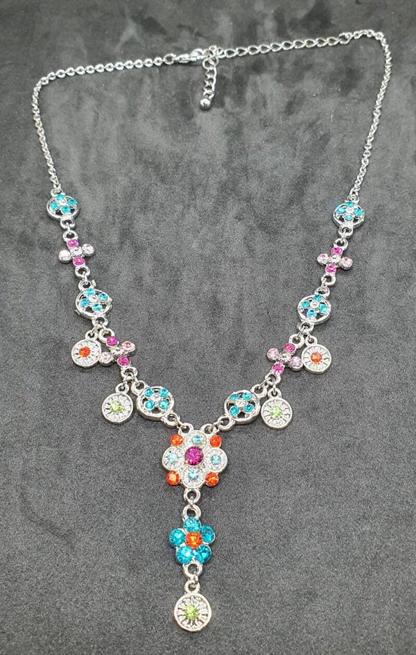 Mooie glimmende ketting m steentjes multicolor