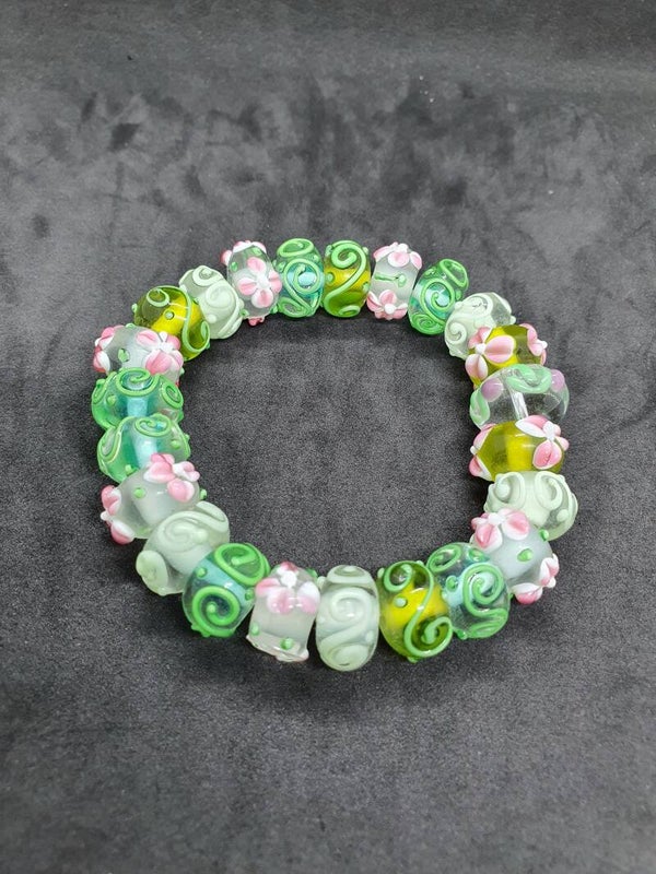 Armband van glaskralen