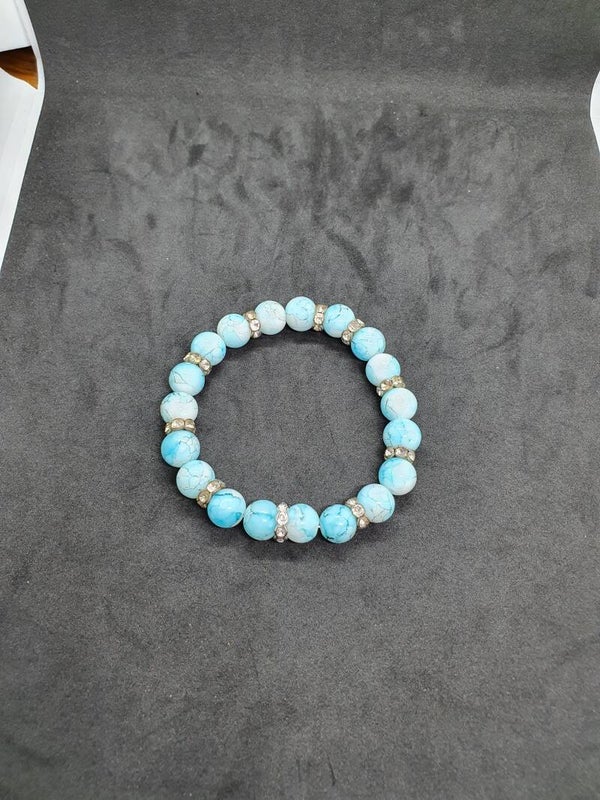 Armband van glaskralen