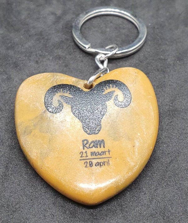 Marmeren hart met Ram