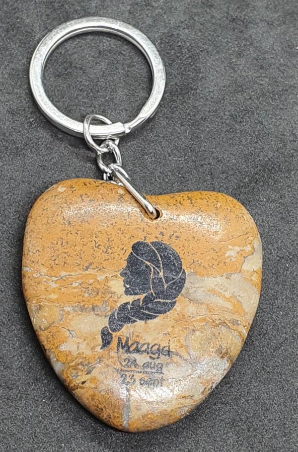 Marmeren hart met Maagd