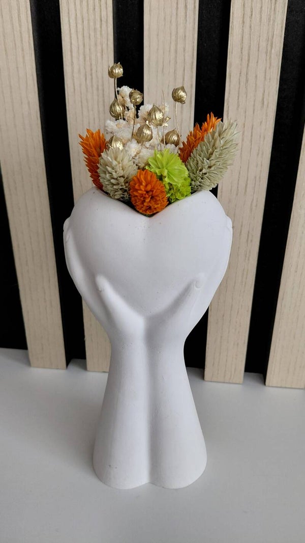 Hart/hand vaasje met droogbloemen