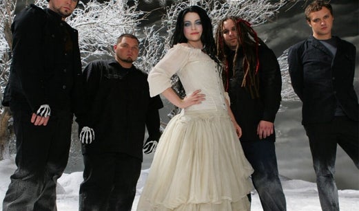 Behind the Music: A Quick Dive into Evanescence’s Impact