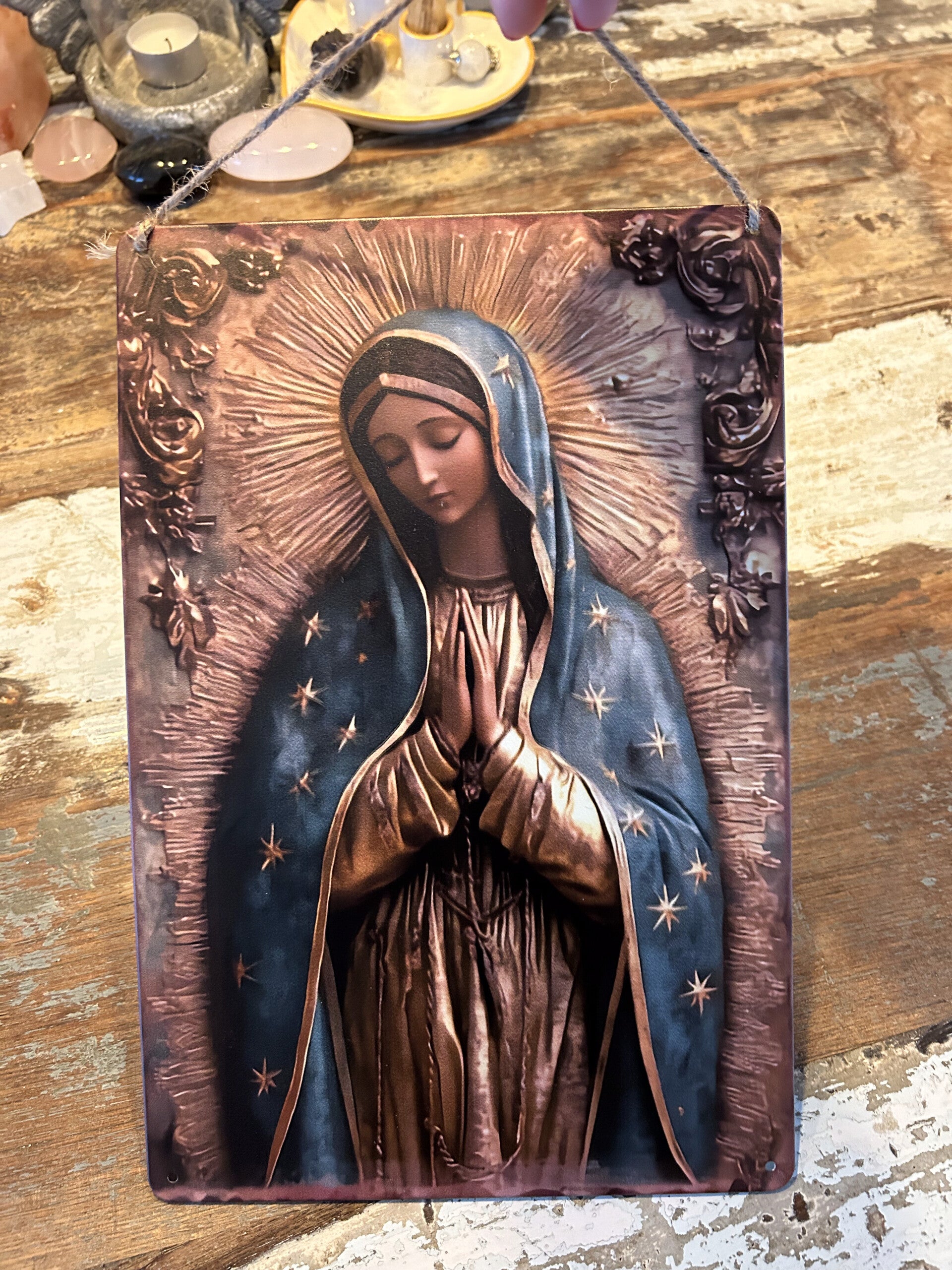 Mooie Maria afbeelding op metaal 20x30 cm in blauw of bruin