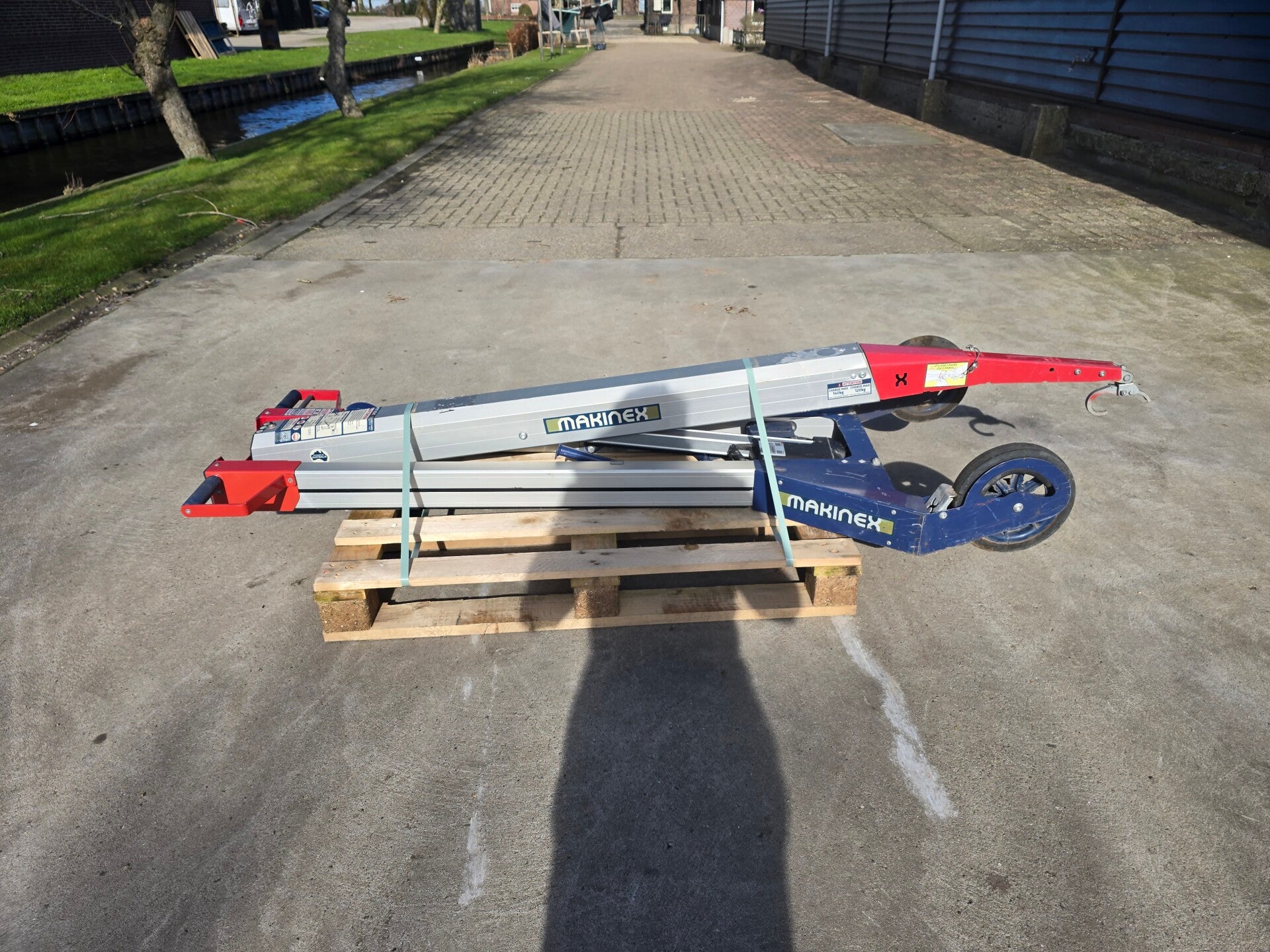 Makinex lift
