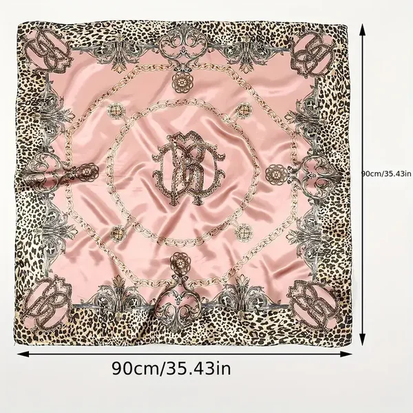 rose hoofddoek met kettigmotief.