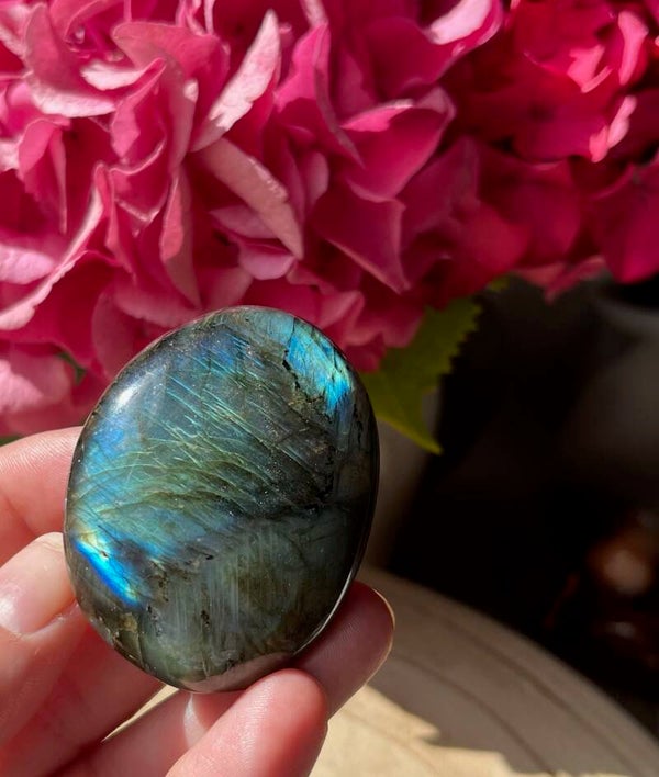 Galet en labradorite