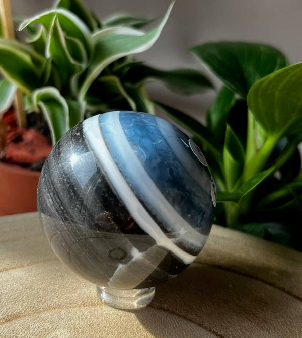Sphère en opale bleue