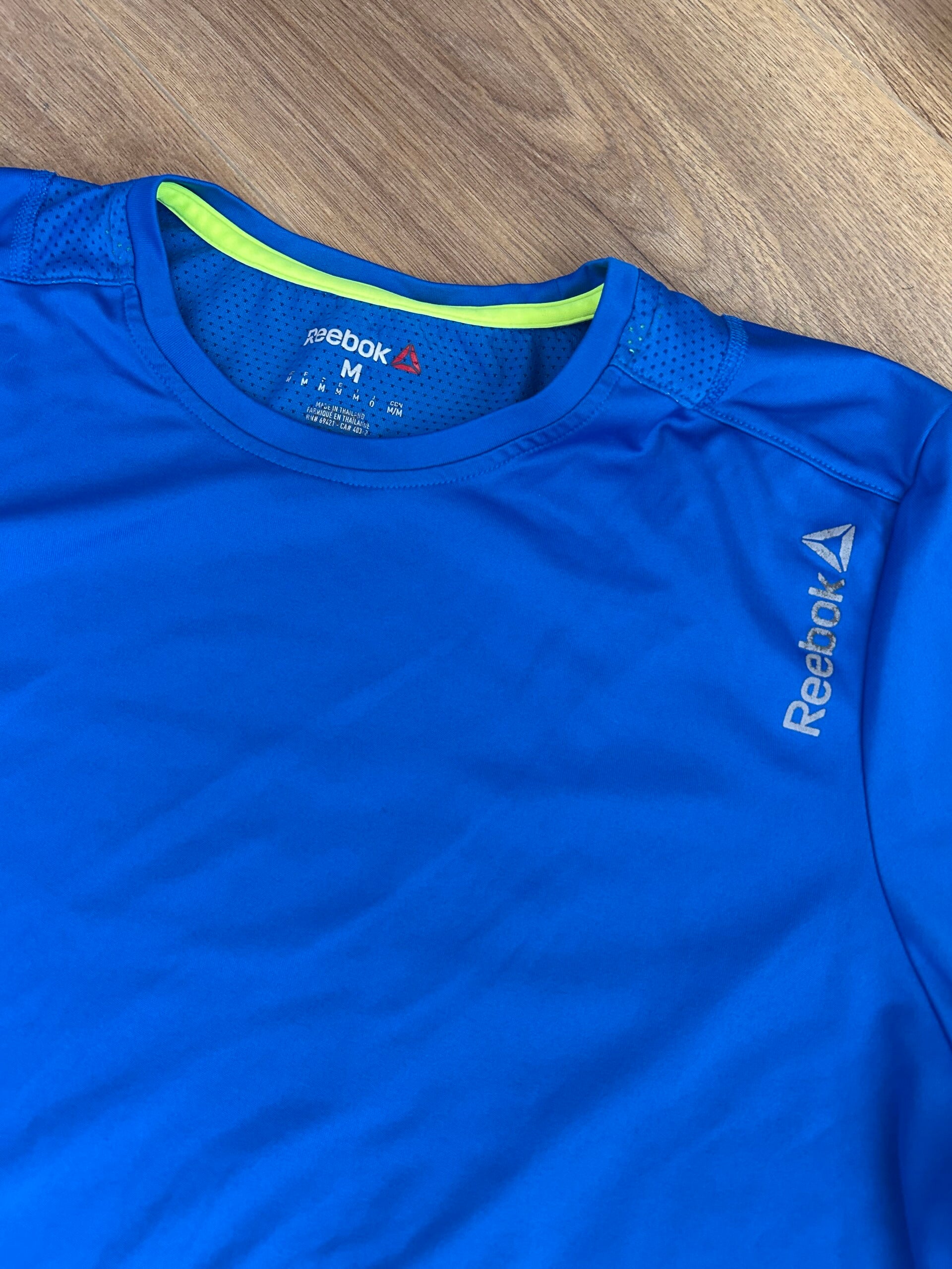 Camiseta deportiva.