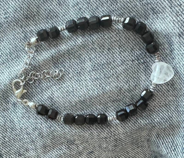 Bransoletka "Black Energy"