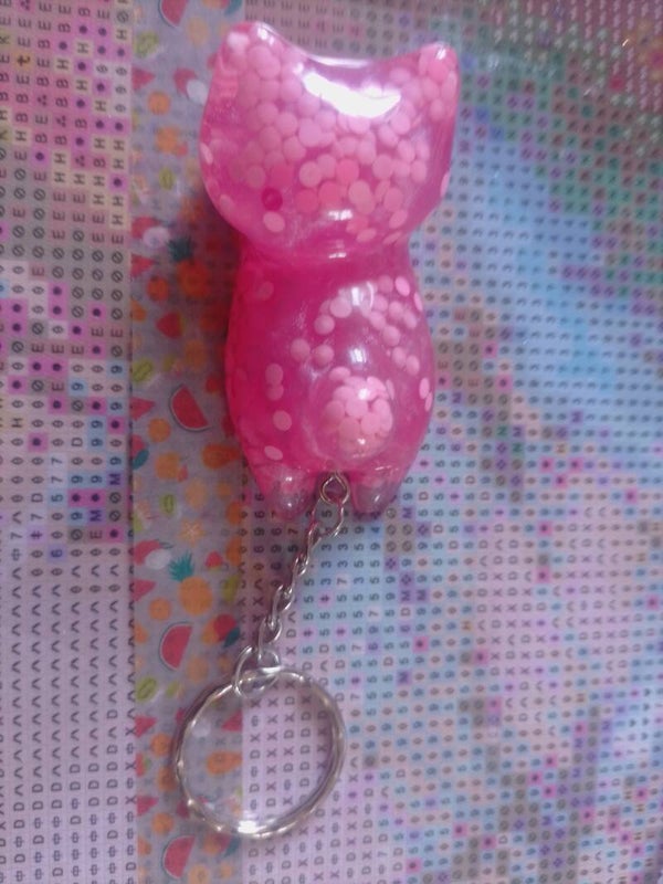 Porte clé résine et diamant Chat