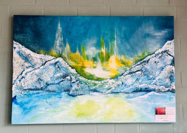 Nivalora — die Stille nach dem ersten Schnee. Ein handgemaltes Unikat in weichen, hellen Tönen: Reinheit, Weite und ein klarer Neuanfang.