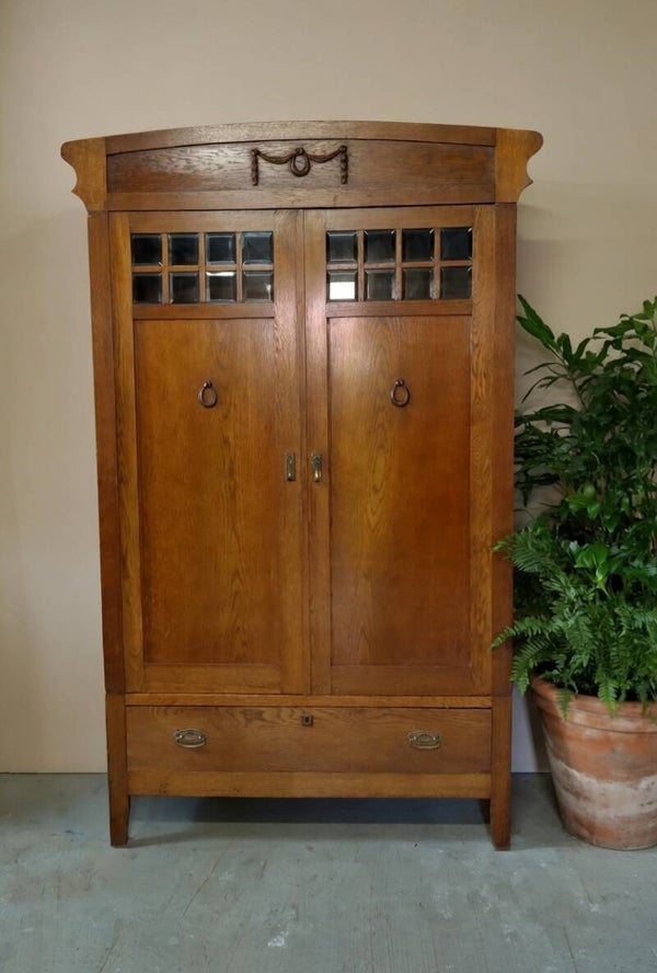 Art Deco kledingkast servieskast buffetkast linnenkast