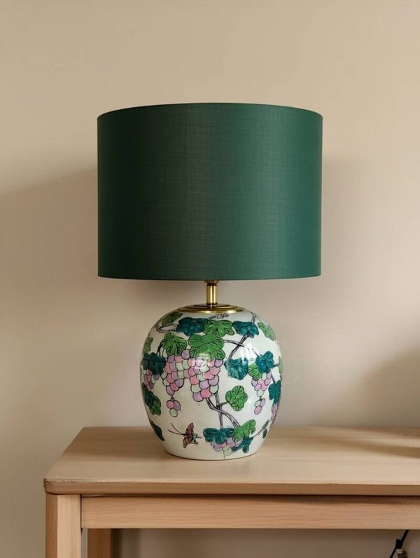 Lampenvoet bolvaas druiven