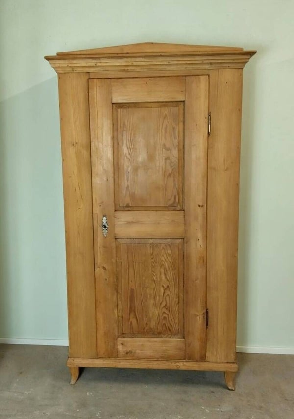 Antieke brocante grenen eendeurs kast boerenkast