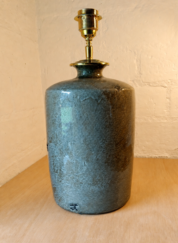 Grote vergrijsd bruine lampenvoet met craquele effect